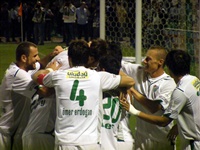 Bursasporumuz: 4 Diyarbak�rspor: 0