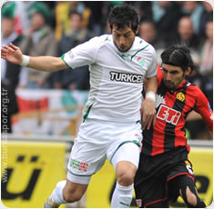 Bursasporumuz: 3  Eski�ehirspor: 1