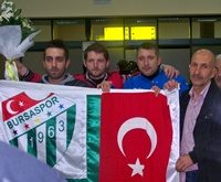 Yeni�ehir'de sevgi seli...